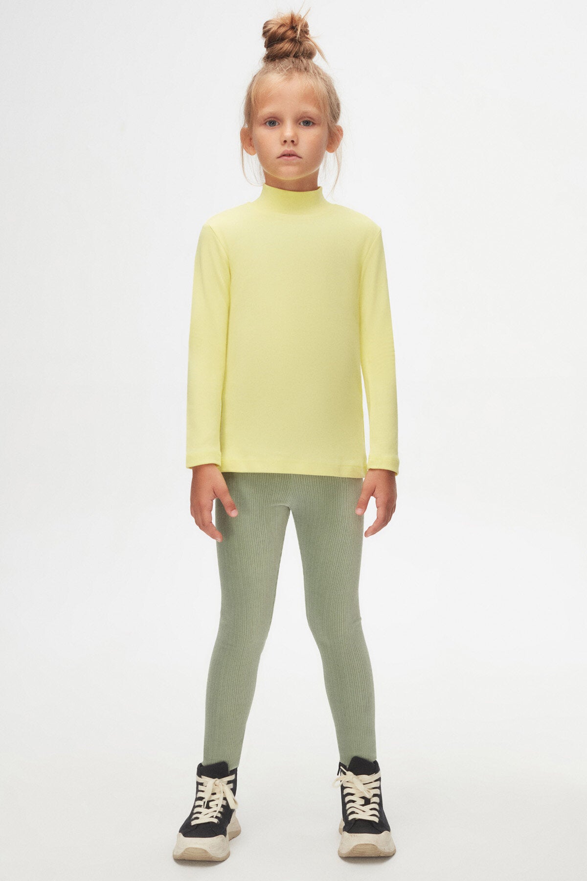 Girls' Basic Winter Mock Neck Long Sleeve T-Shirt (IRIS YELLOW)
