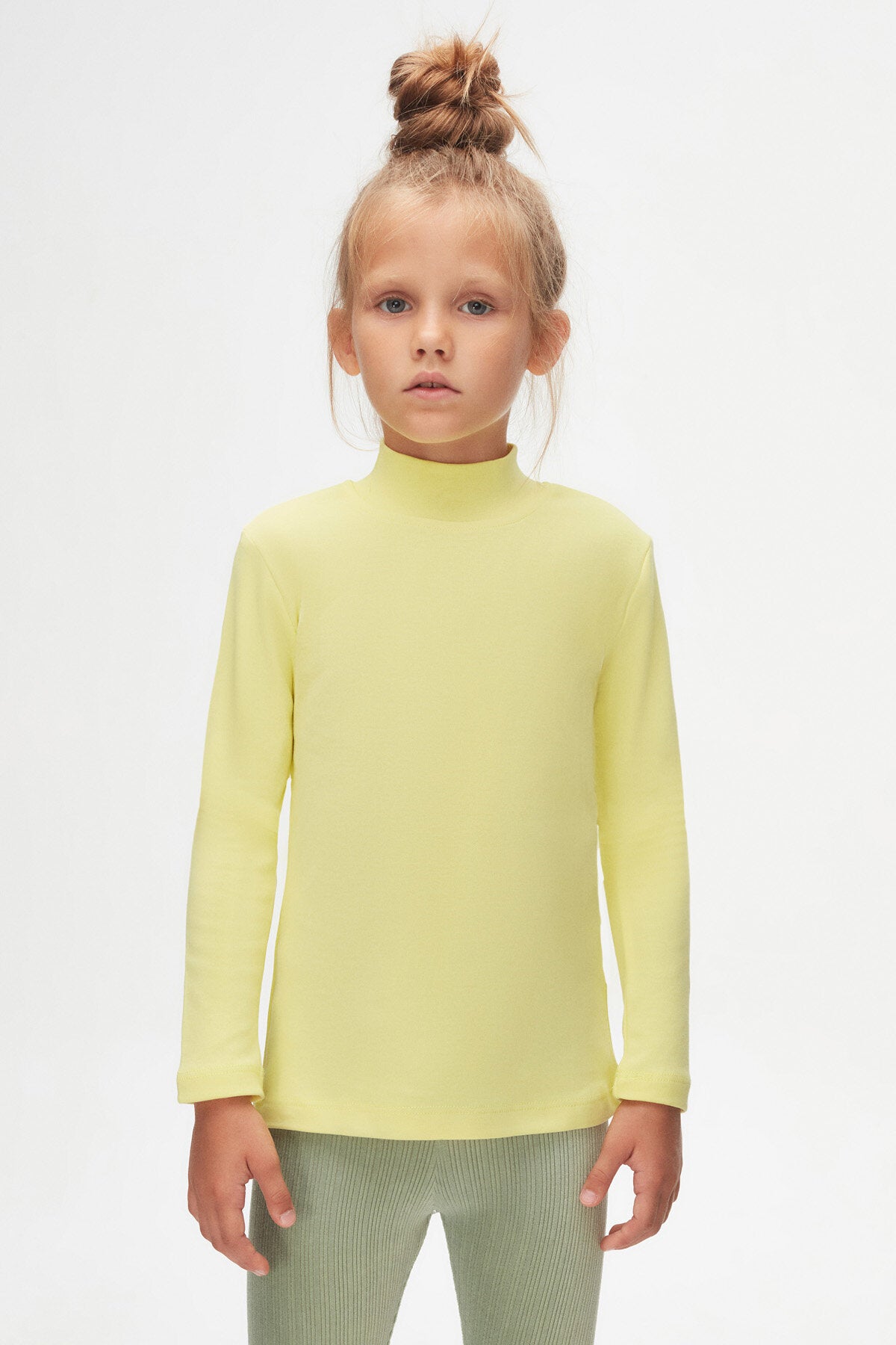 Girls' Basic Winter Mock Neck Long Sleeve T-Shirt (IRIS YELLOW)