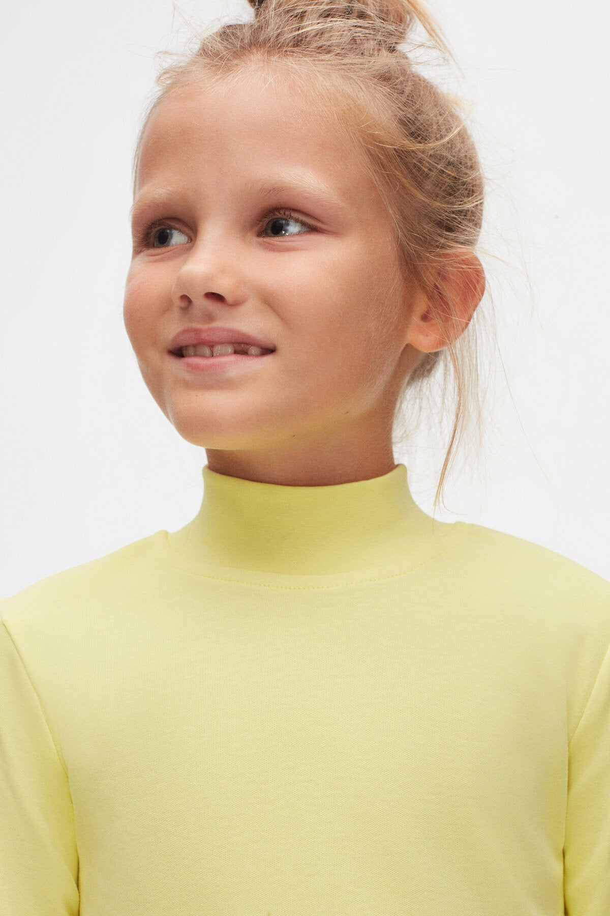 Girls' Basic Winter Mock Neck Long Sleeve T-Shirt (IRIS YELLOW)