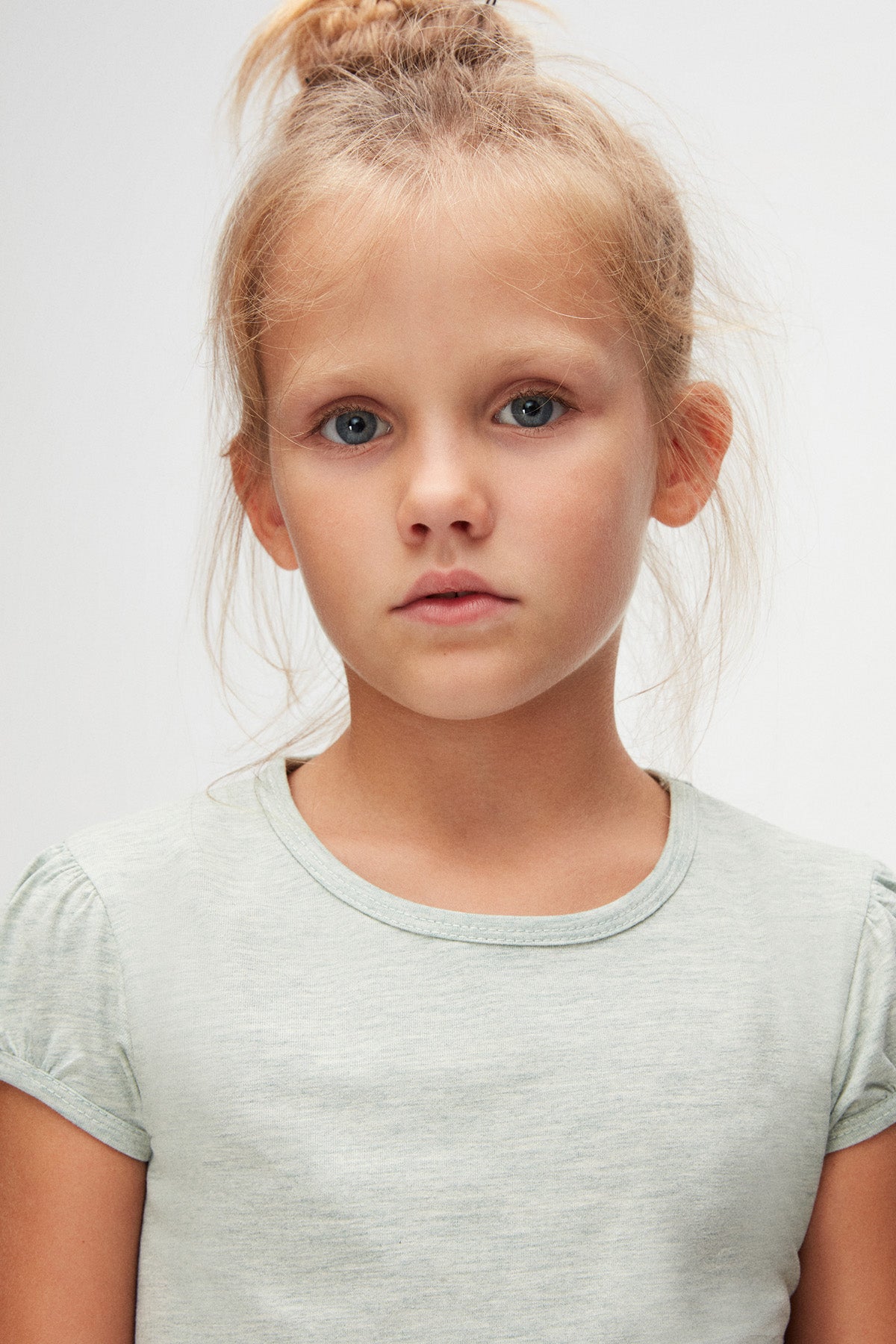 Girls' Basic Crew Neck Puff Sleeve T-Shirt (BRIGHT GREEN MELANGE)