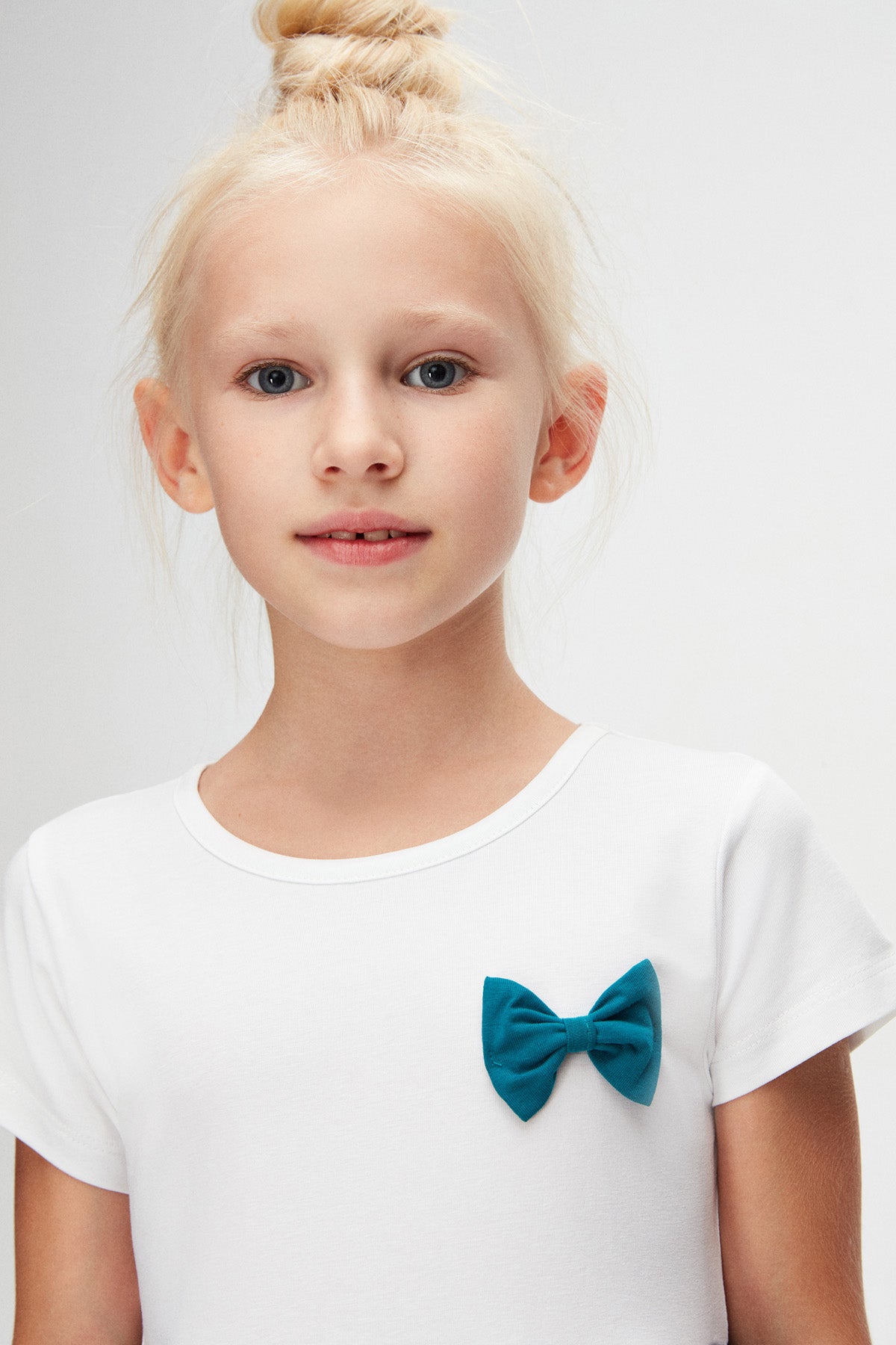 Girls Tiered Short Sleeve Bow Dress
