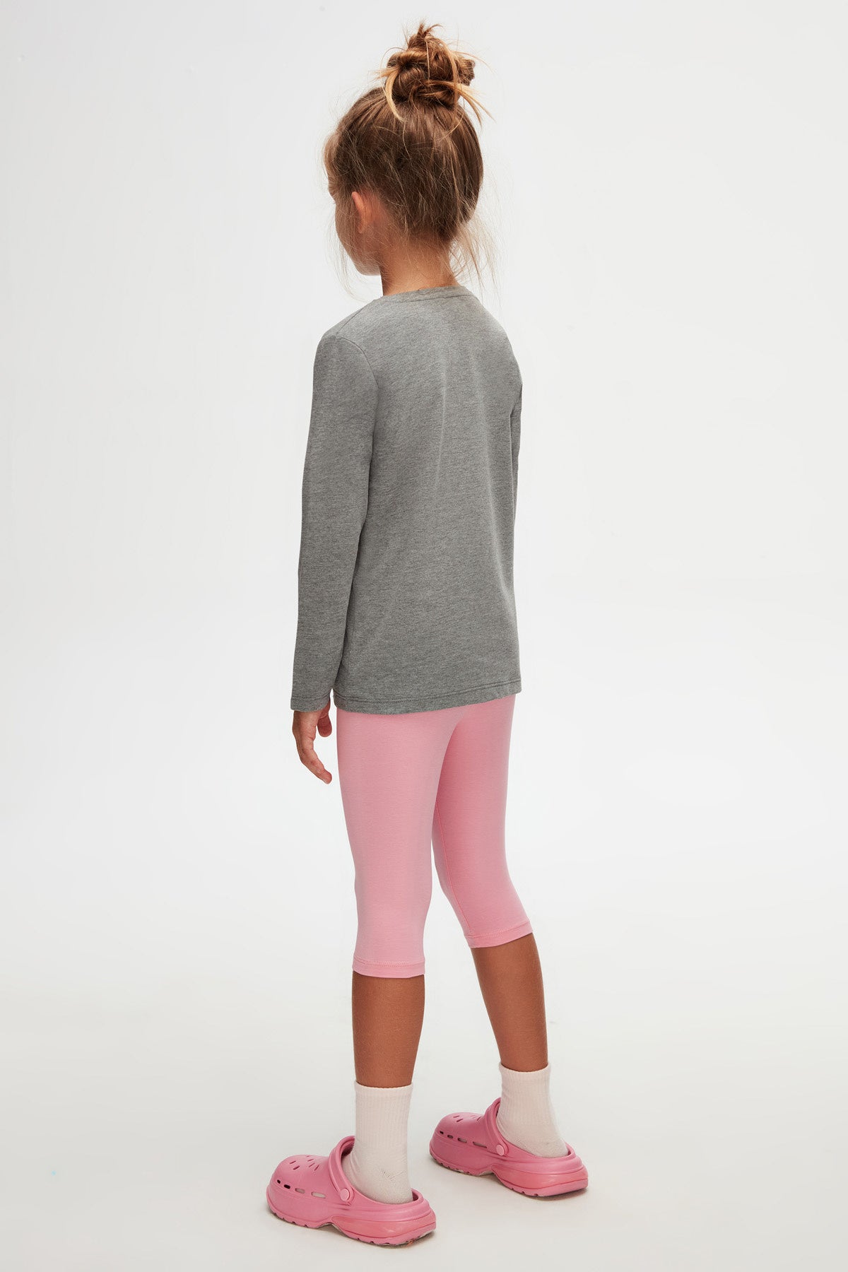 Basic Unisex Kids Seasonal Crew Neck Long Sleeve T-Shirt (FROST GRAY)