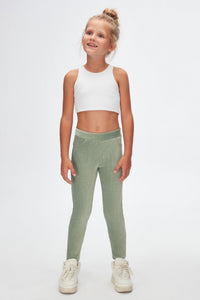 ALMOND GREEN