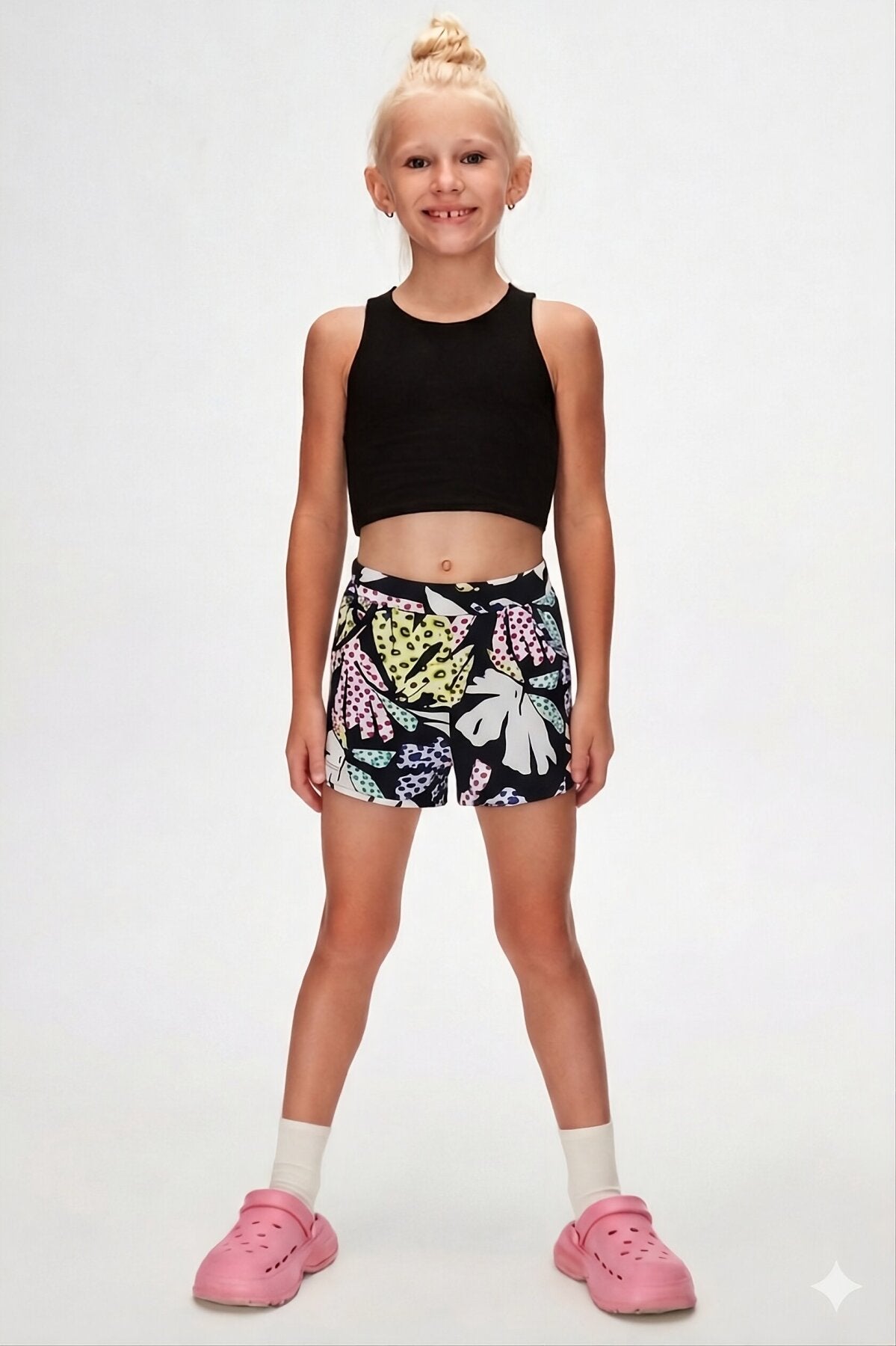 Girls' Cutouts Leaf Patterned Shorts with Pockets