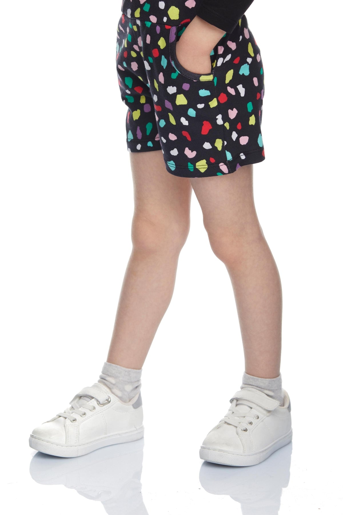 Girls' Patterned Pocket Shorts - Cutouts Shape_sizechart