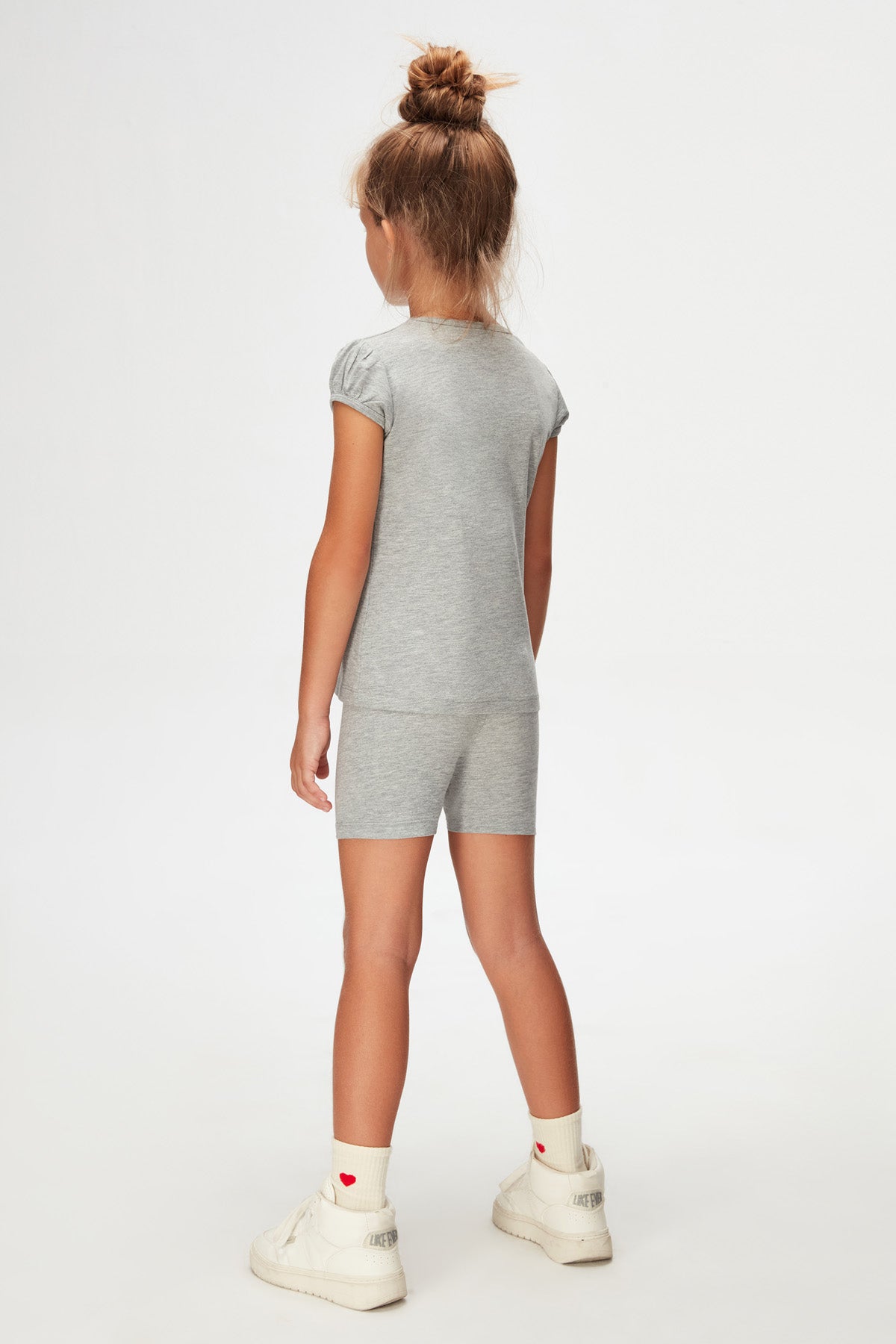 Girls' Basic Crew Neck Puff Sleeve T-Shirt_sizechart (COOL GRAY)