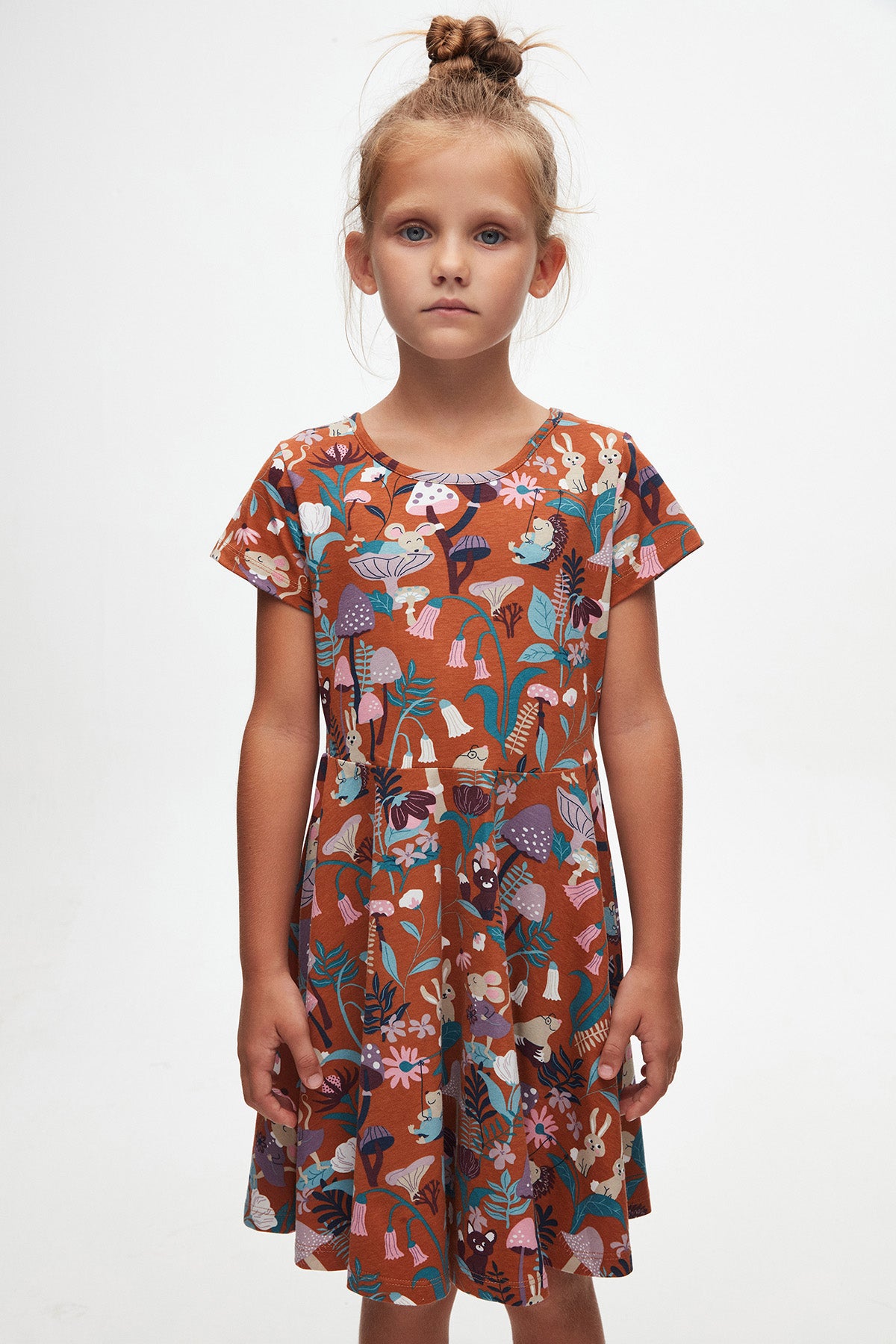 Girls Forest Animals Patterned Short Sleeve Dress (CHESTNUT)