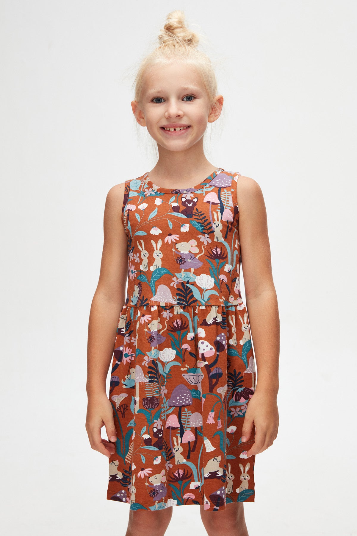 Girls' Forest Animals Patterned Sleeveless Dress (CHESTNUT)