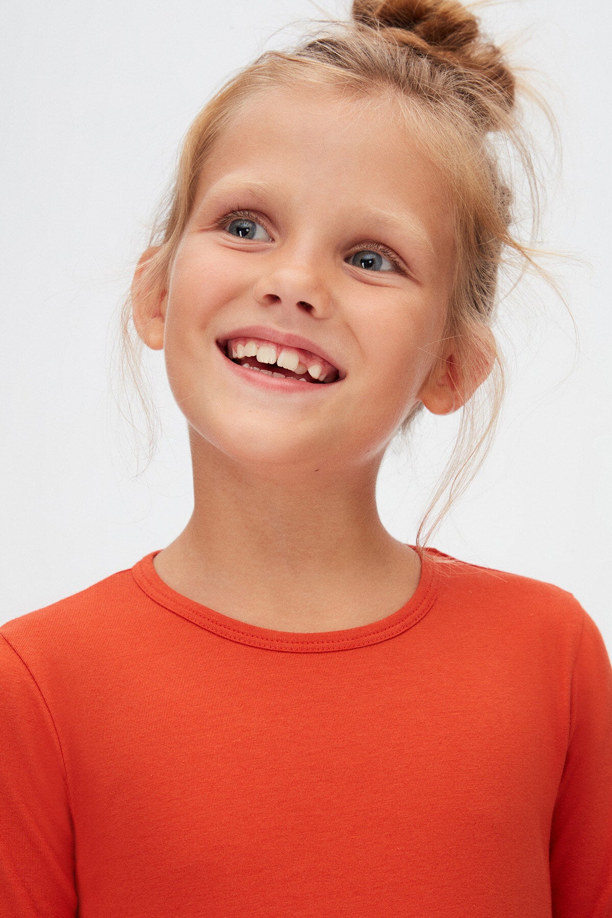 Girls' Basic Seasonal Stretch Long Sleeve T-Shirt (PUREED PUMPKIN)