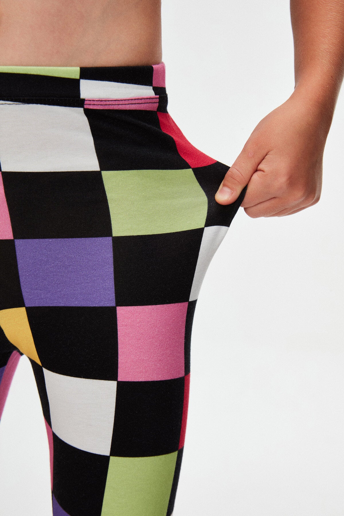 Girls' Op Art Checkers Pattern Capri