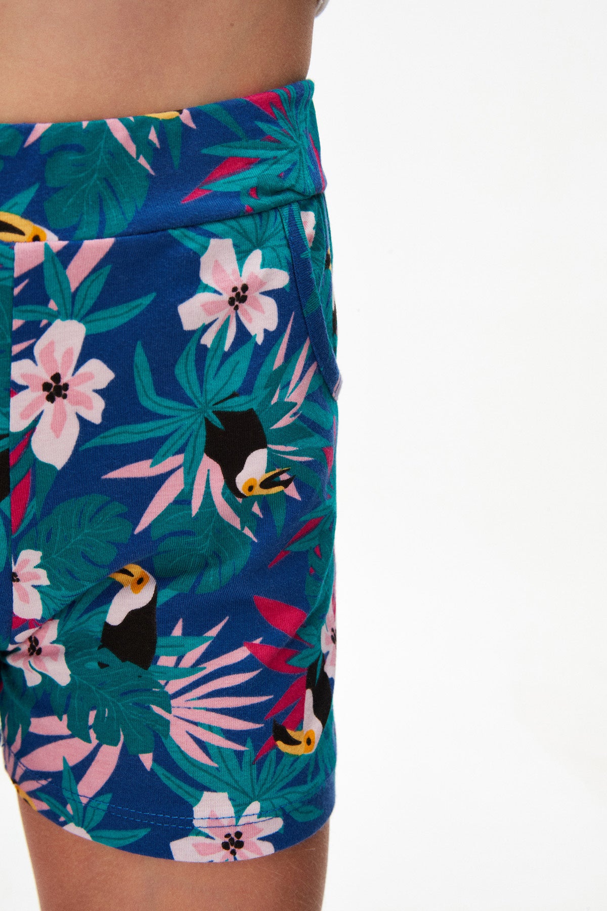 Girls' Tropical Parrot Pattern Shorts with Pockets