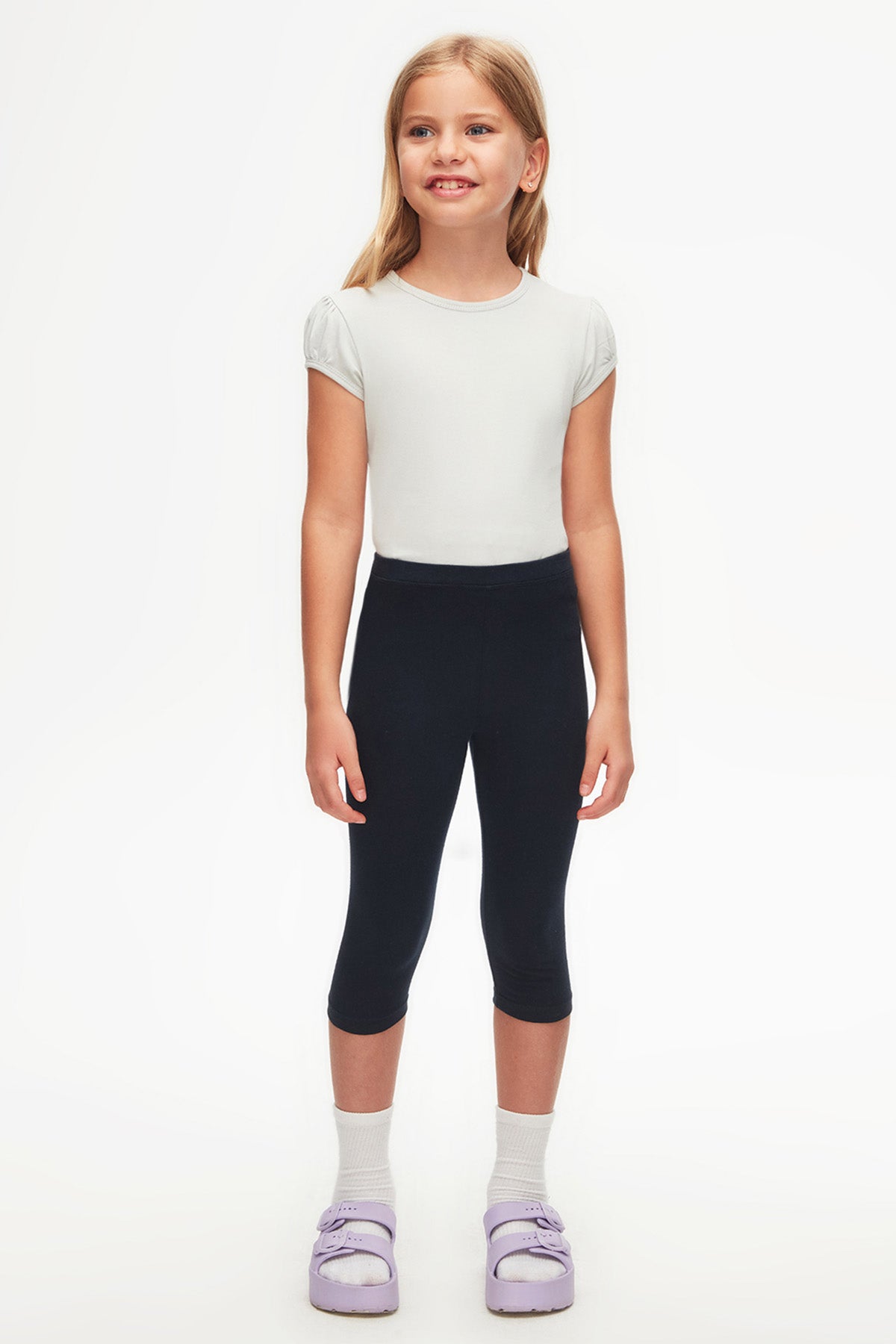 Girls' Basic Below-the-Knee Capri Leggings (DARK NAVY)