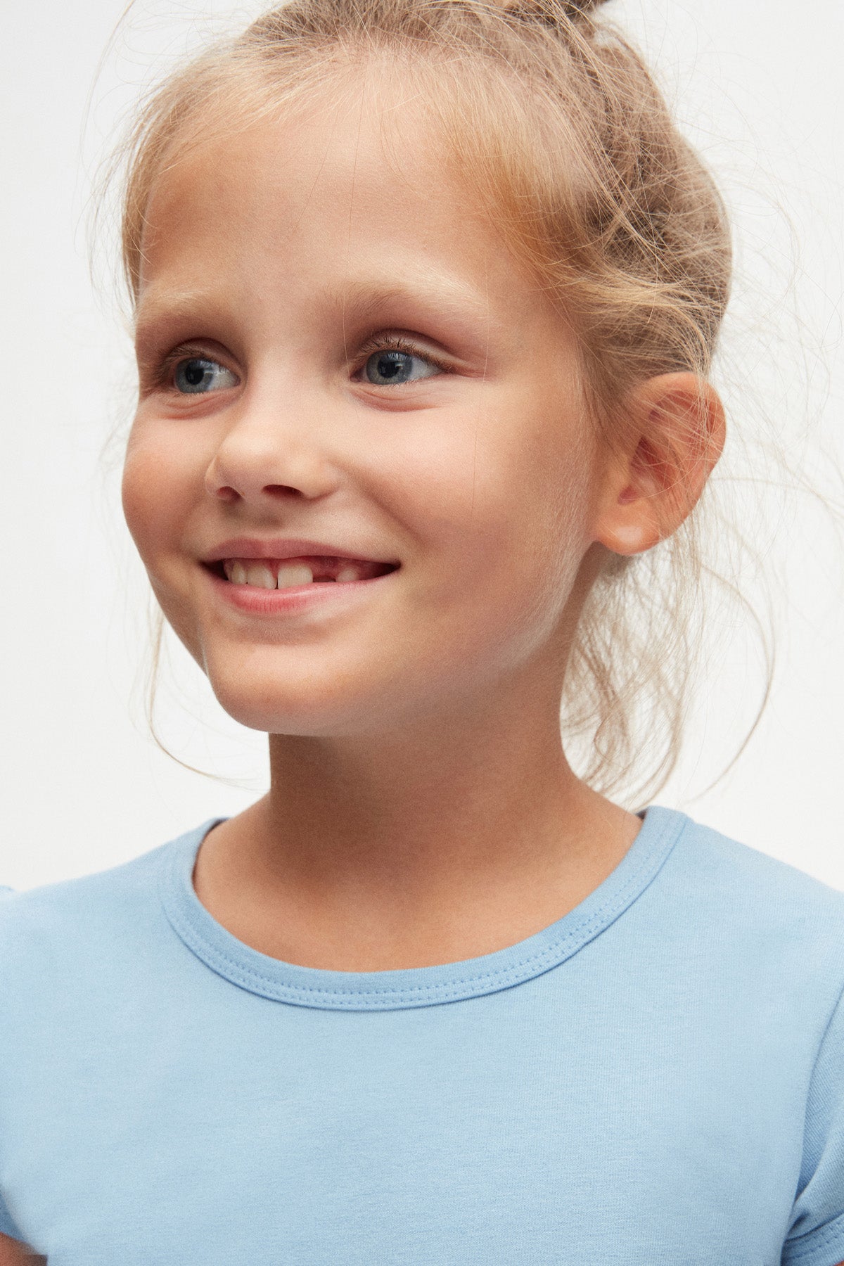 Girls' Basic Crew Neck Puff Sleeve T-Shirt (SKY BLUE)