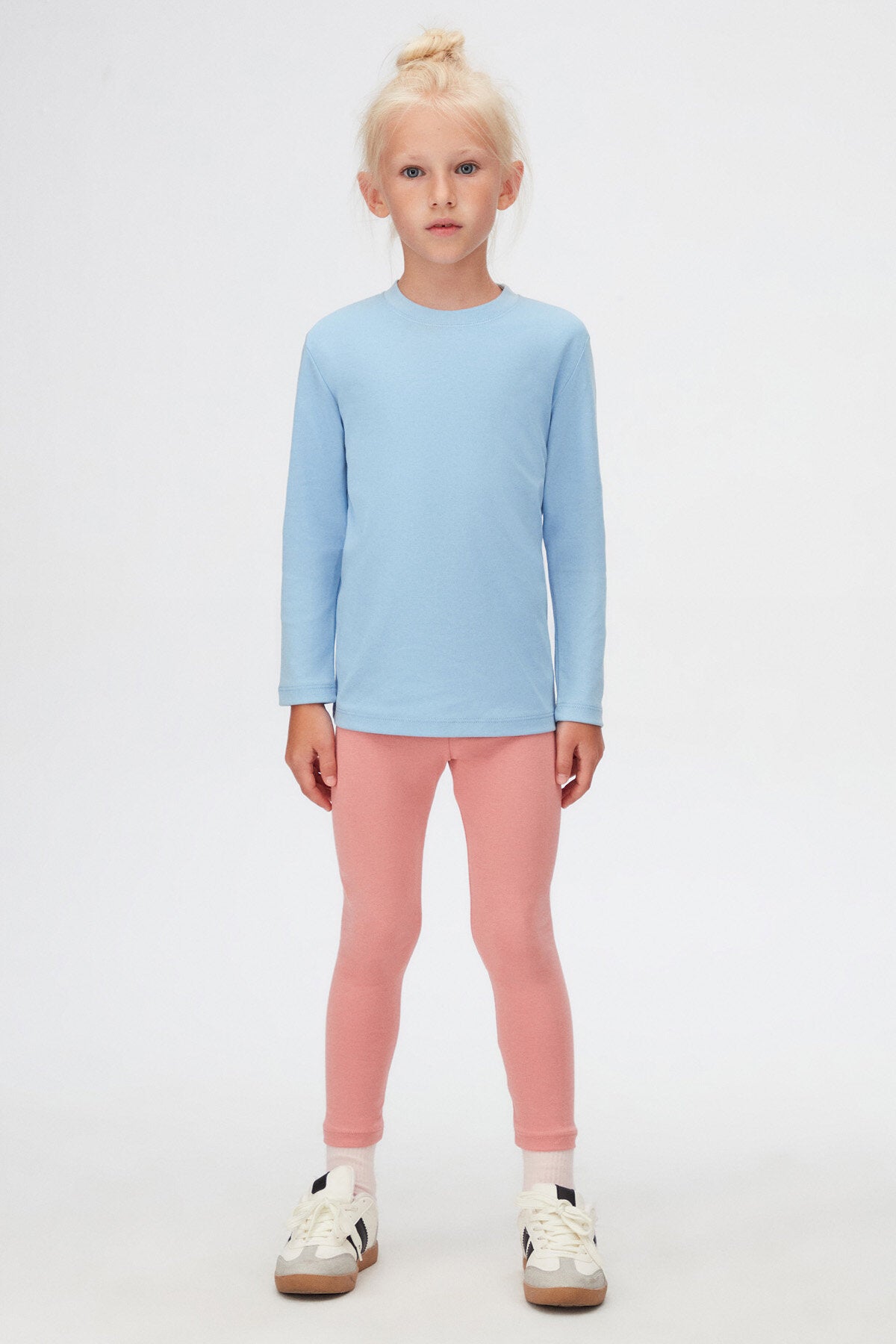 Basic Unisex Kids Winter Crew Neck Long Sleeve T-Shirt (SKY BLUE)