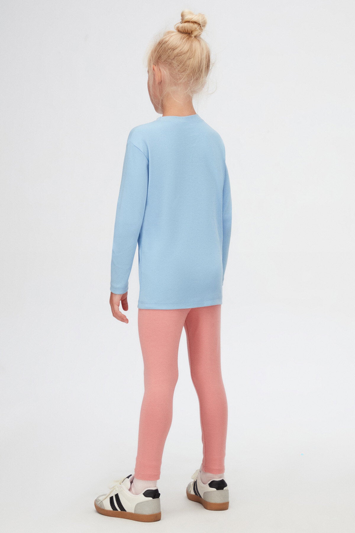 Basic Unisex Kids Winter Crew Neck Long Sleeve T-Shirt (SKY BLUE)