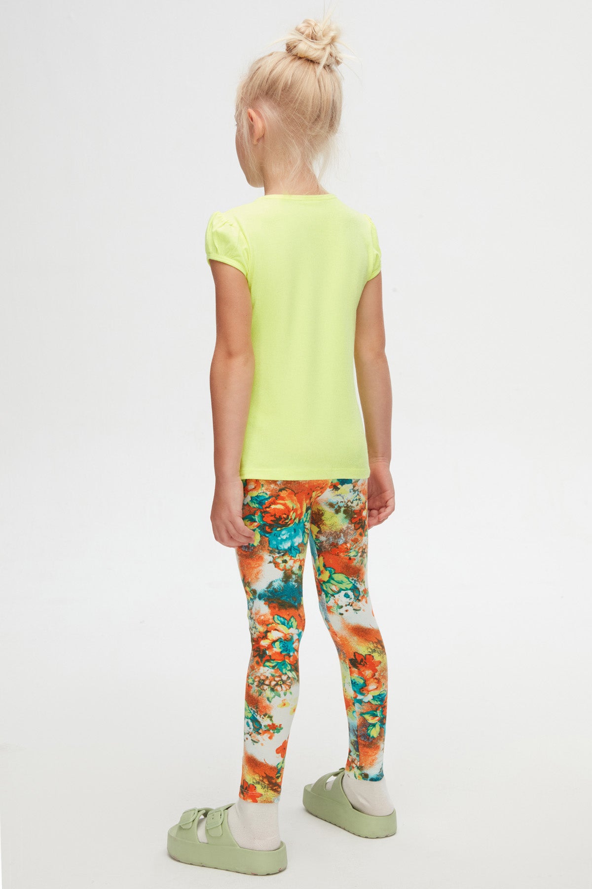 Girls' Basic Crew Neck Puff Sleeve T-Shirt_sizechart (Neon Yellow)