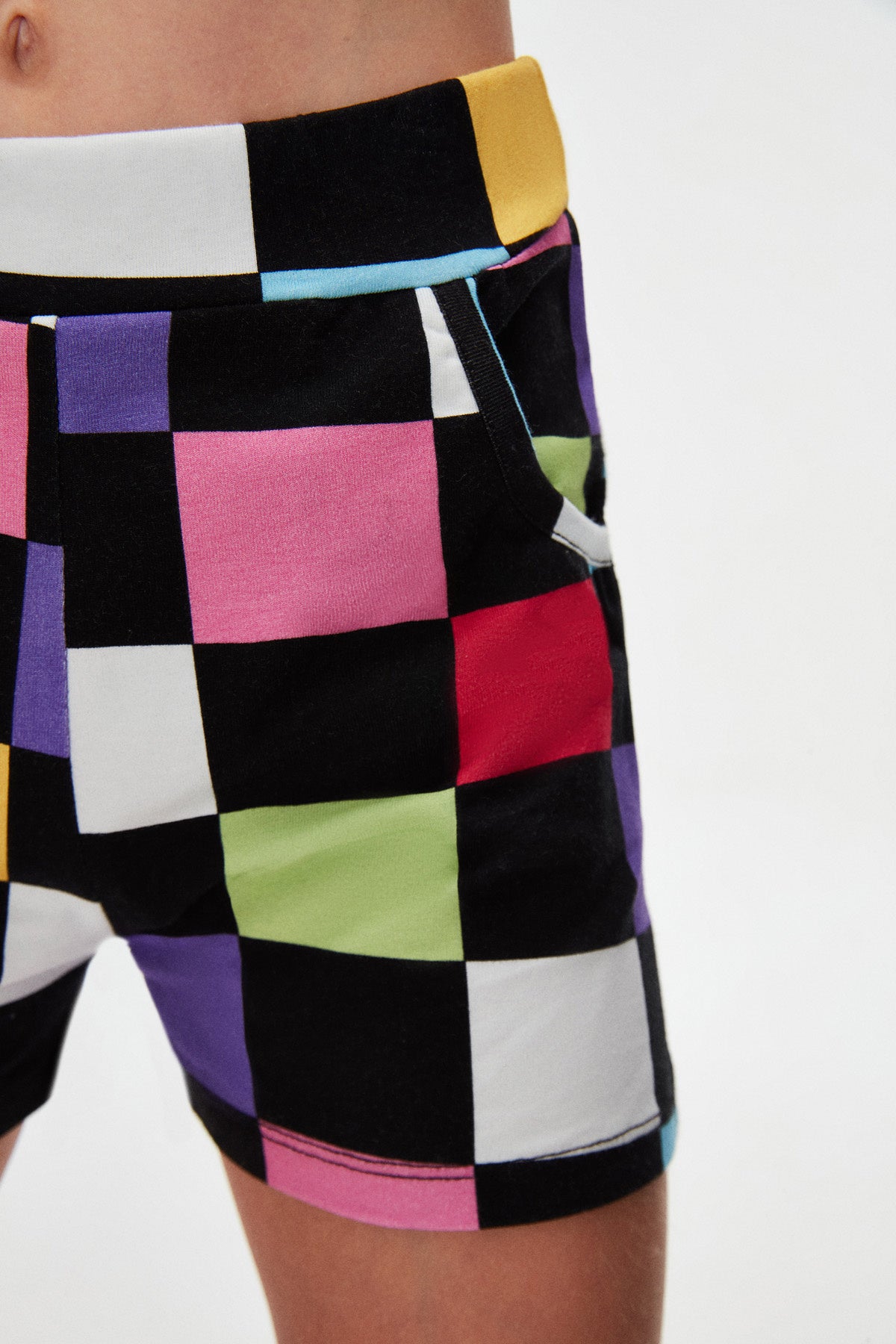 Girls' Op Art Checkers Patterned Shorts with Pockets