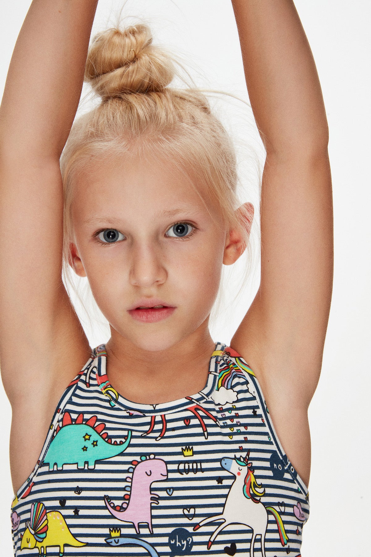 Girls' Rainbow Unicorn Patterned Sleeveless T-Shirt
