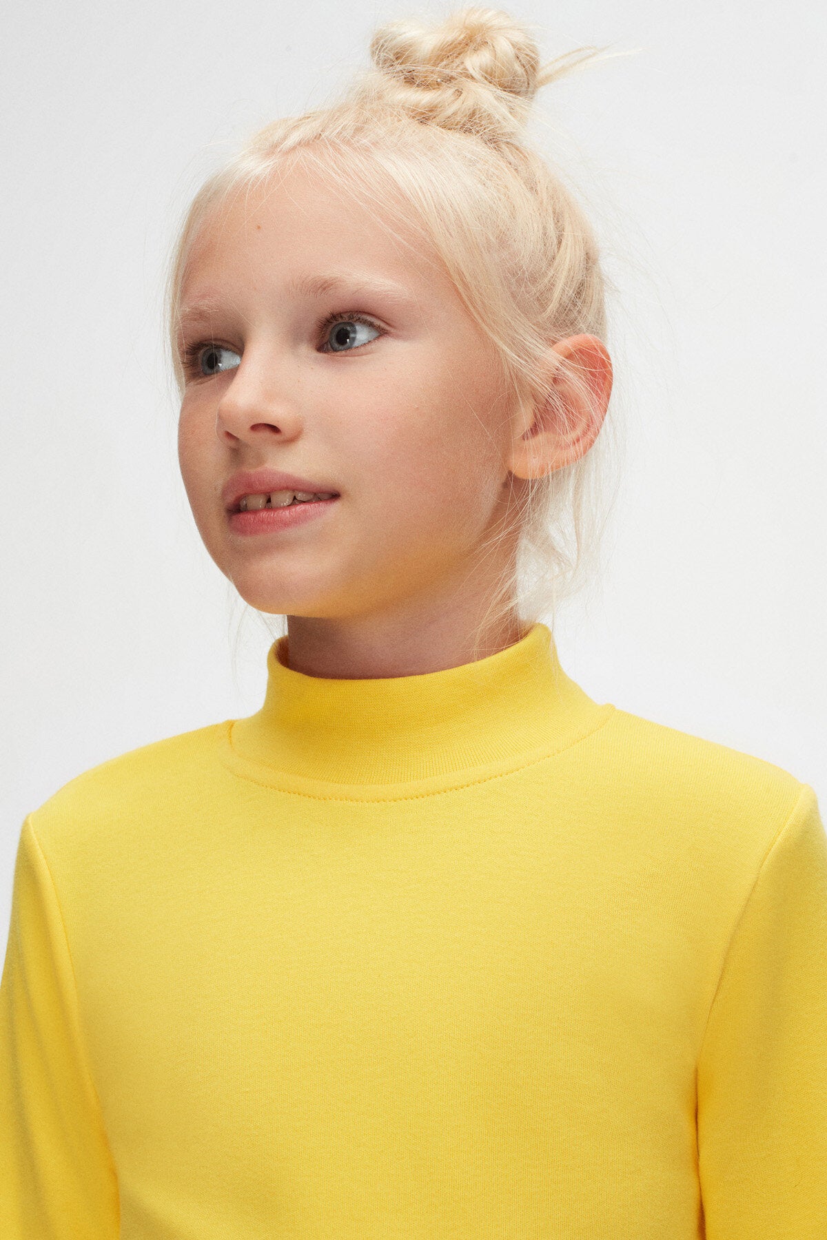 Girls' Basic Winter Mock Neck Long Sleeve T-Shirt (FREESIA YELLOW)