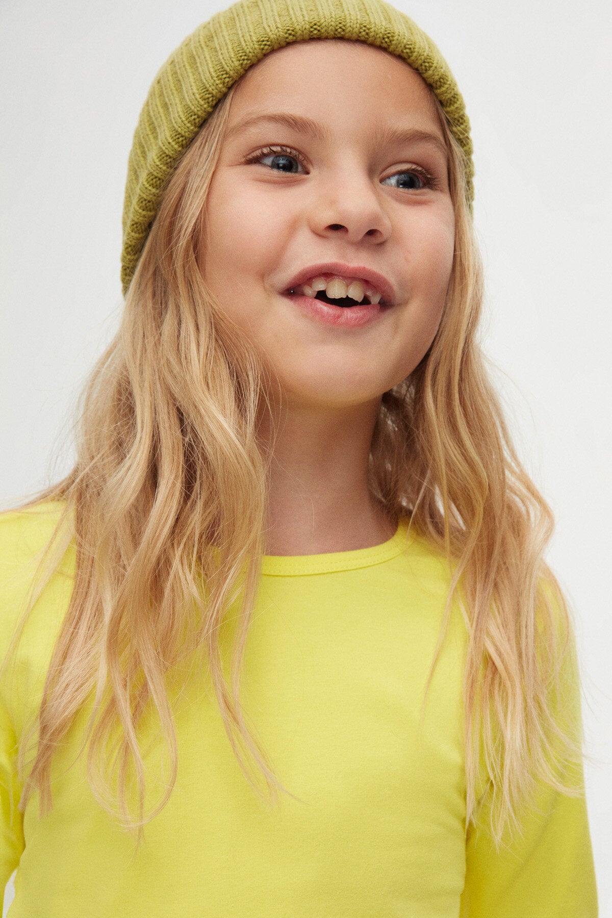 Girls' Basic Seasonal Stretch Long Sleeve T-Shirt (FREESIA YELLOW)