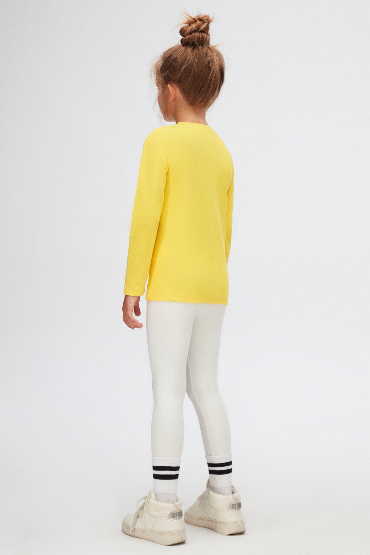 Basic Unisex Kids Winter Crew Neck Long Sleeve T-Shirt (FREESIA YELLOW)