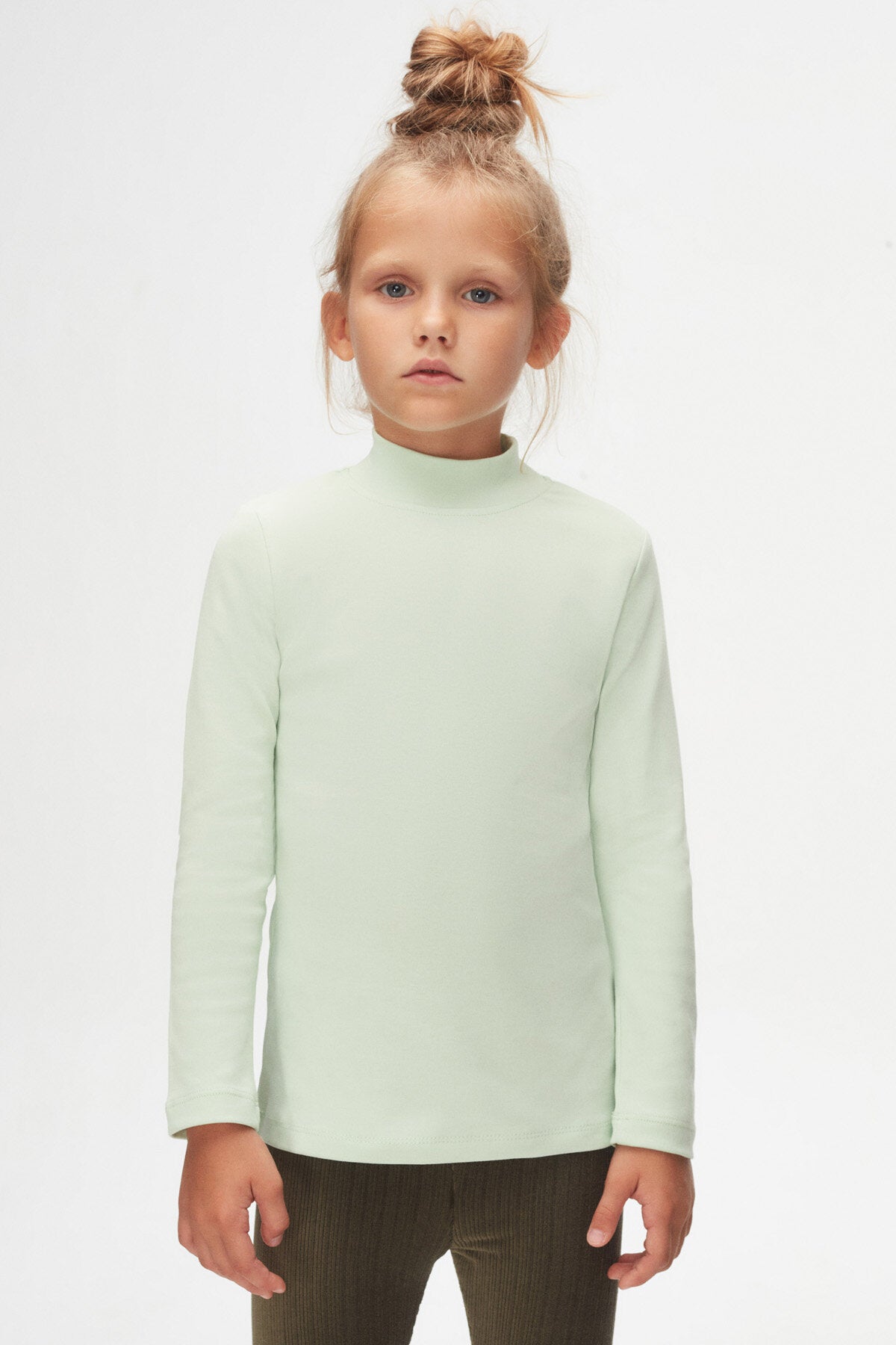 Girls' Basic Winter Mock Neck Long Sleeve T-Shirt (SPRAY GREEN)