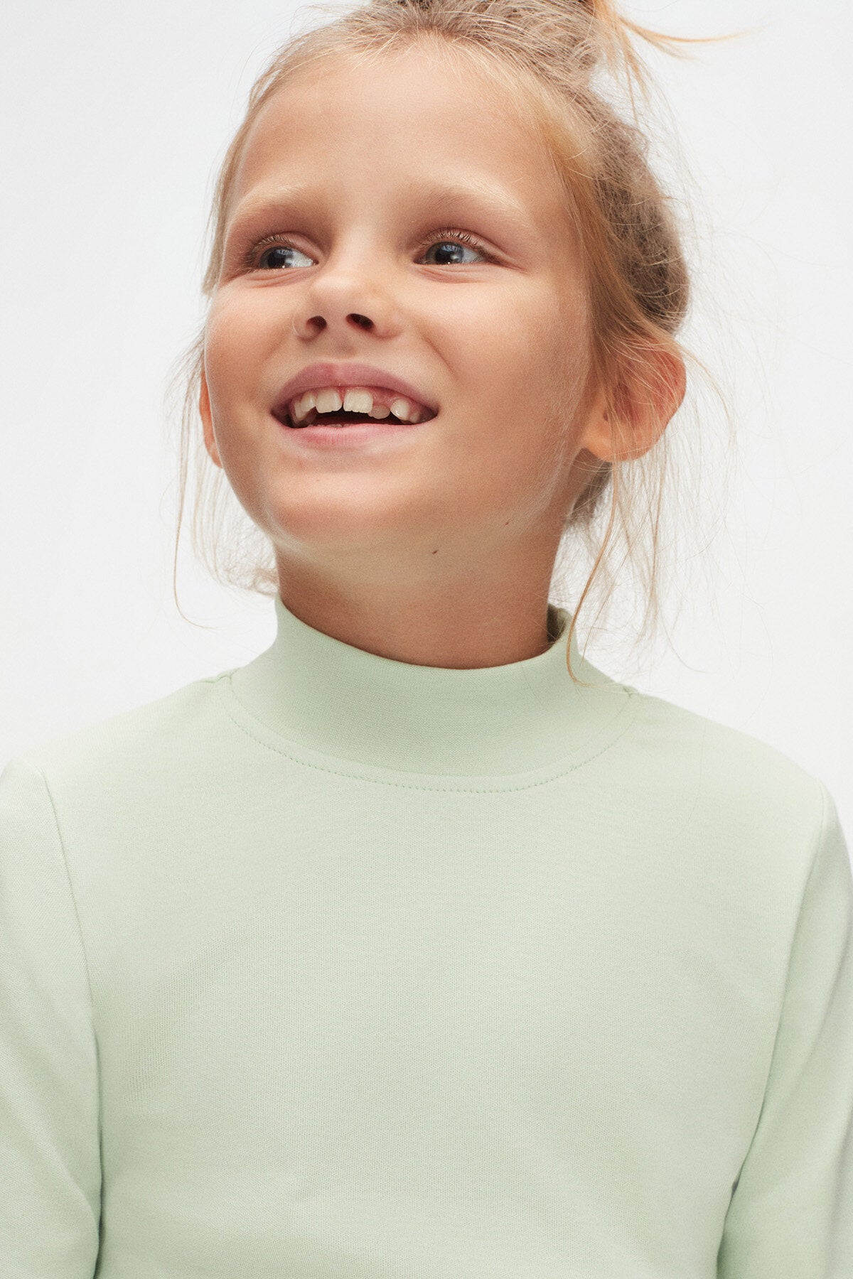 Girls' Basic Winter Mock Neck Long Sleeve T-Shirt (SPRAY GREEN)