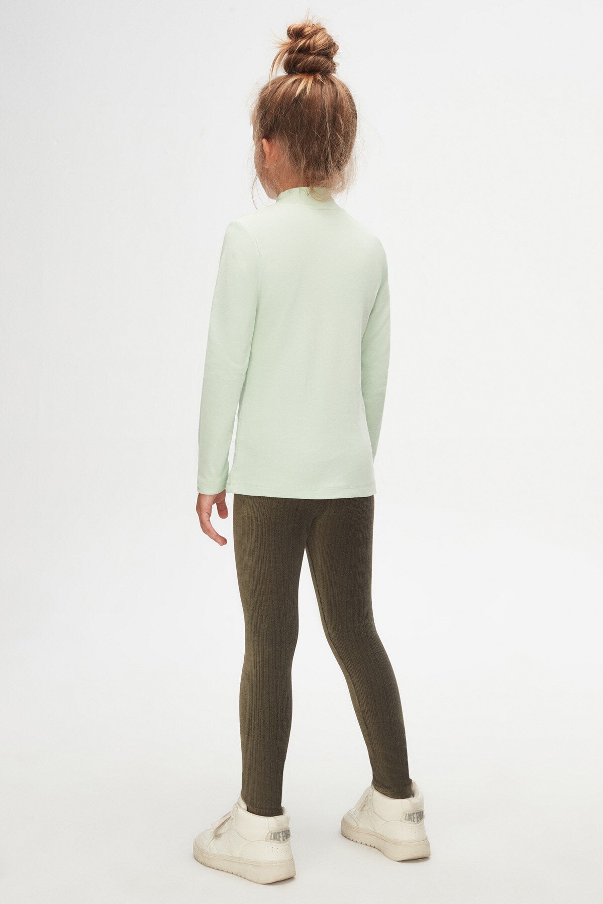 Girls' Basic Winter Mock Neck Long Sleeve T-Shirt (SPRAY GREEN)