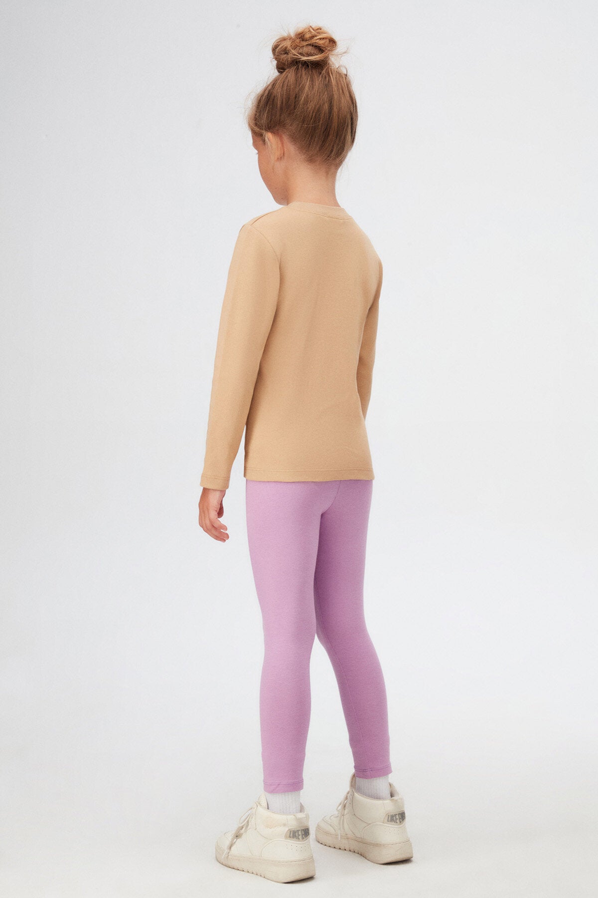 Girls' Basic Winter Crew Neck Long Sleeve T-Shirt (FRAPPE)