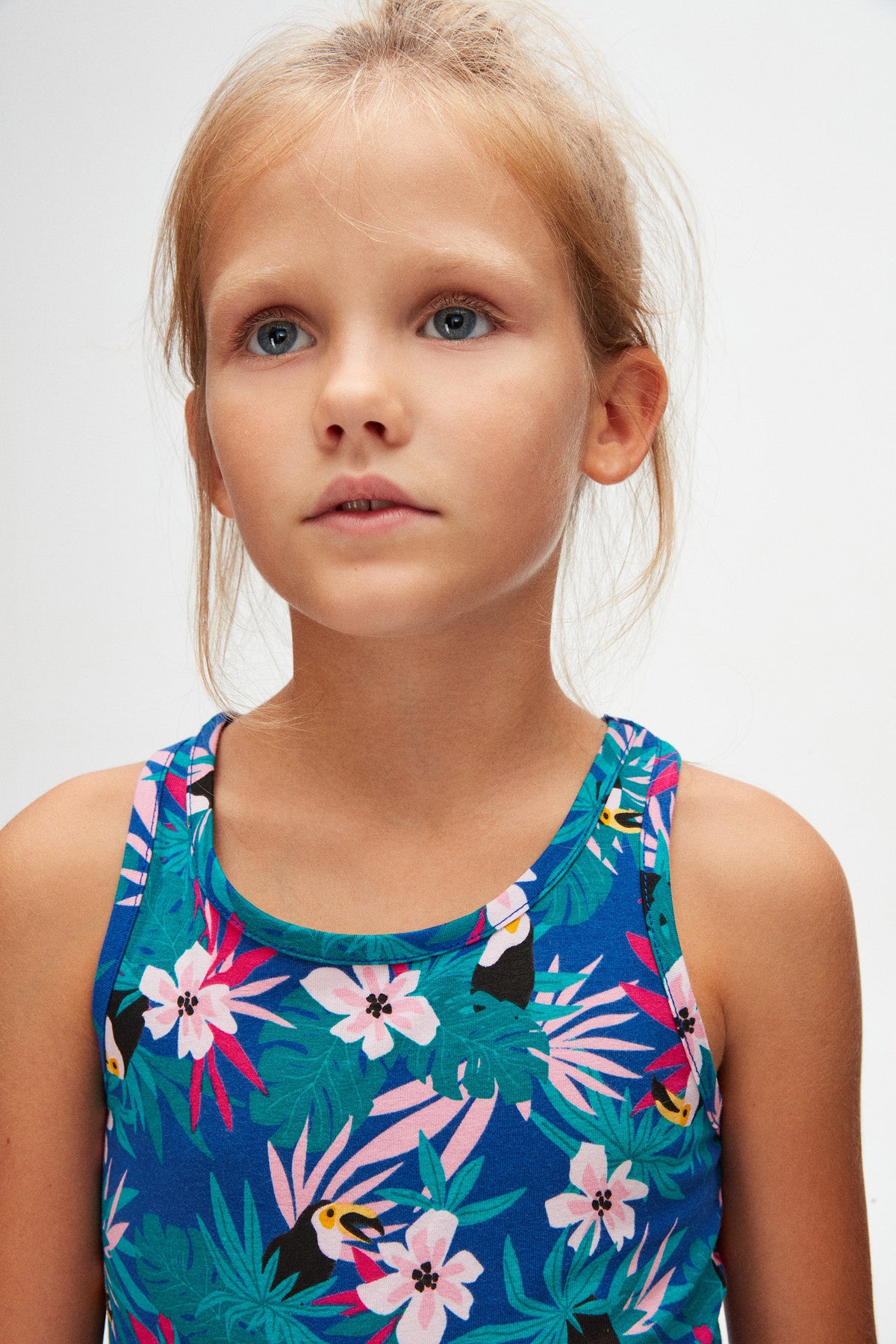 Girls' Tropical Parrot Patterned Sleeveless T-Shirt