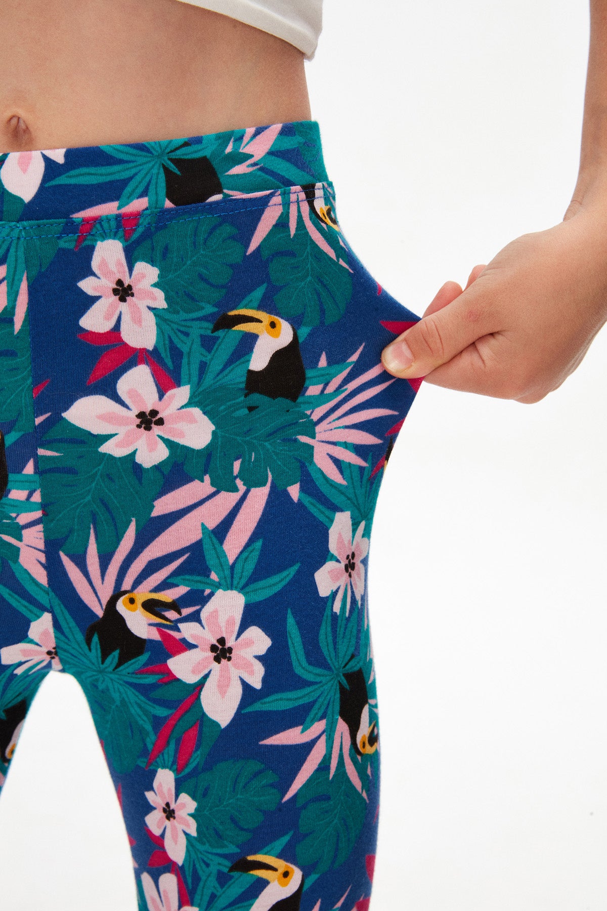 Girls Tropical Parrot Print Summer Leggings