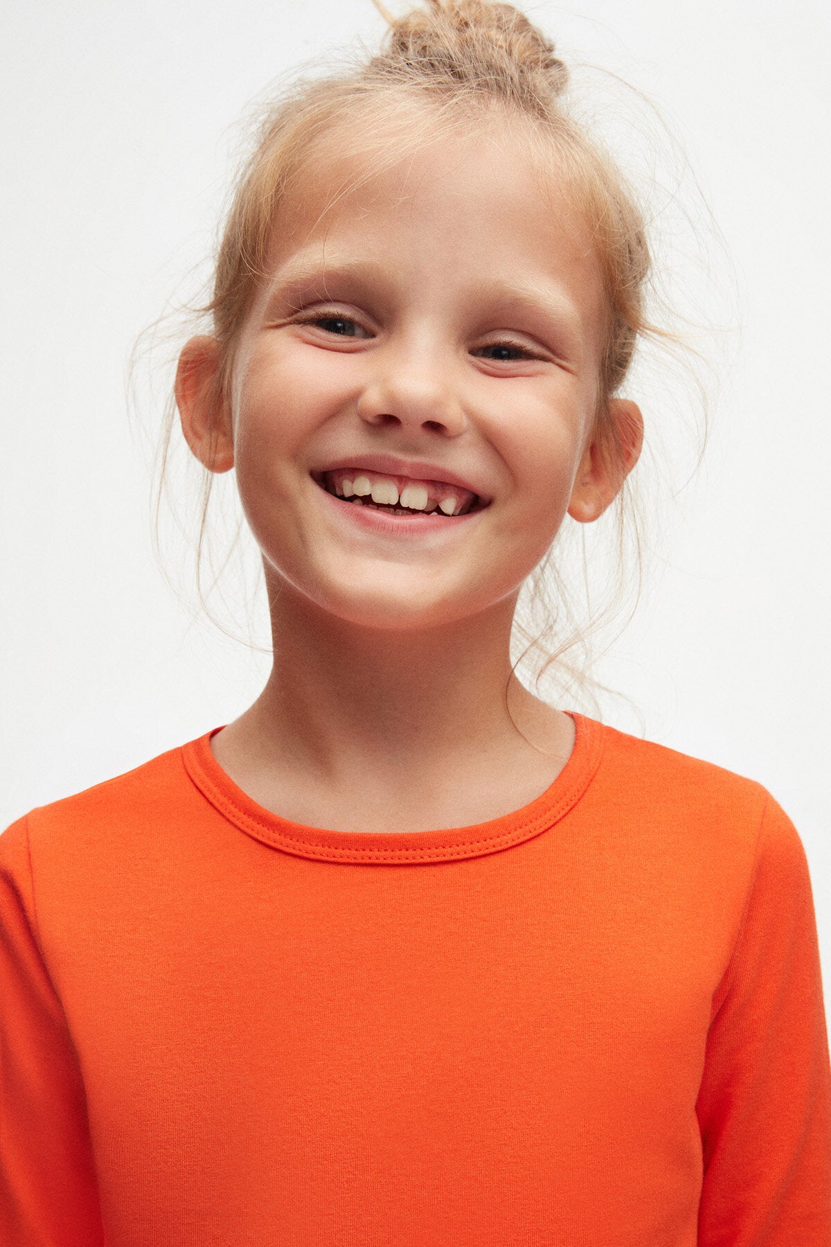 Girls' Basic Seasonal Stretch Long Sleeve T-Shirt (CORAL)