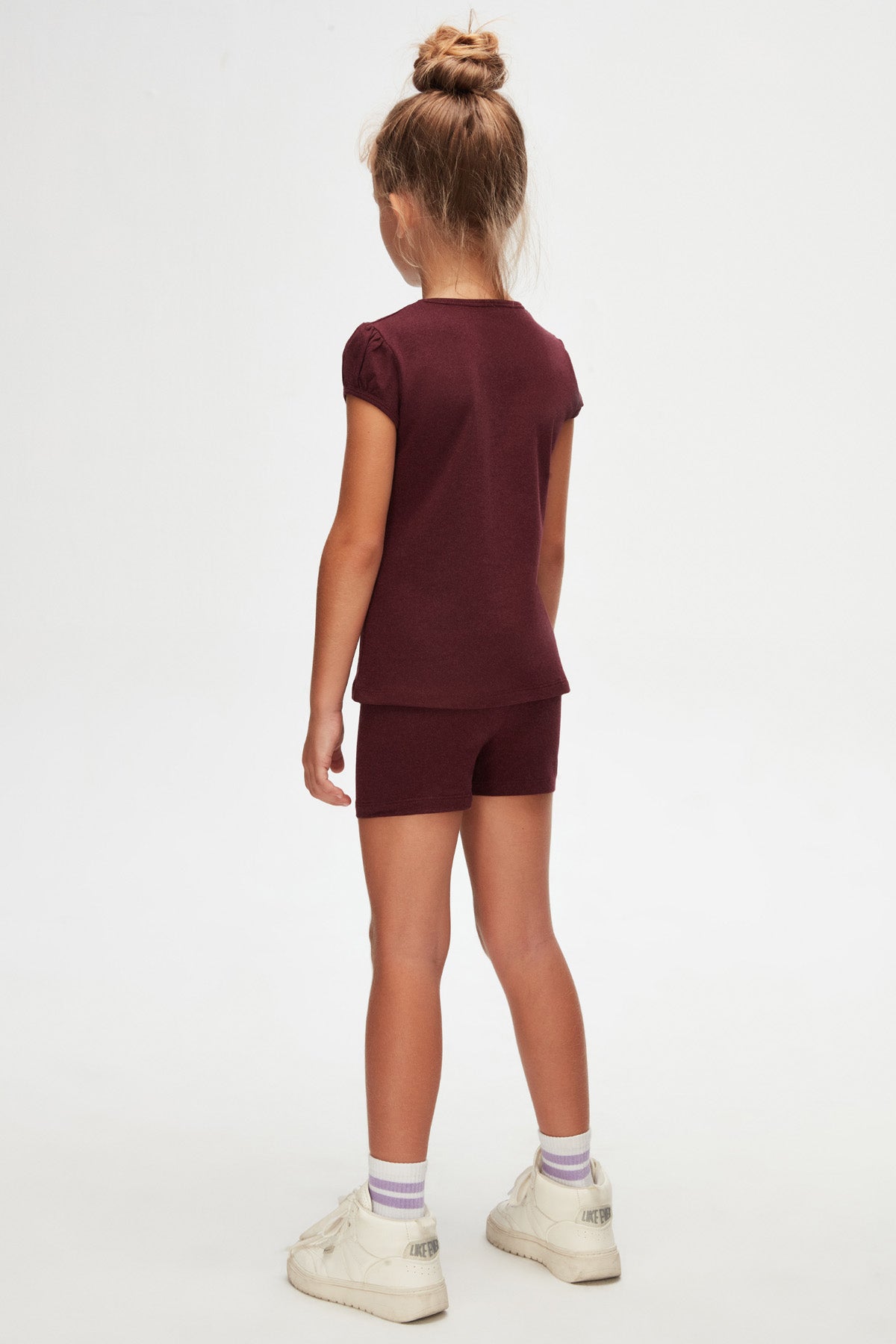 Girls' Basic Crew Neck Puff Sleeve T-Shirt_sizechart (CORDOVAN)